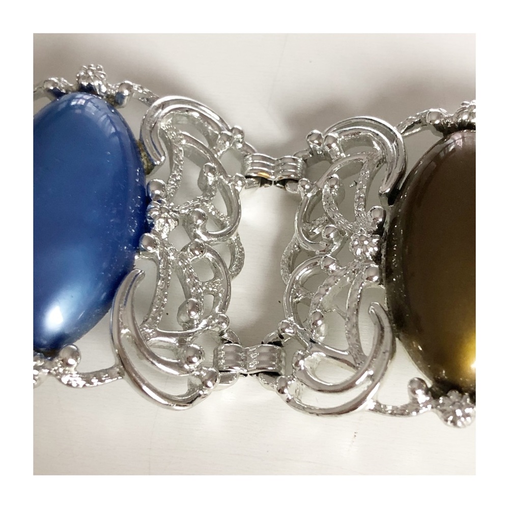 Vintage SARAH COVENTRY Silver Tone Filigree Link Bracelet w/ Multi-color Lucite - Picture 5 of 16